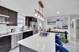 241 Orange St, Dunellen, NJ 08812 - Photo 8