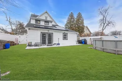 241 Orange St, Dunellen, NJ 08812 - Photo 4