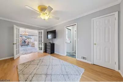 651 Amherst Rd, Linden, NJ 07036 - Photo 10