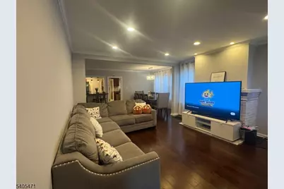 835 Dixie Ln, Plainfield, NJ 07062 - Photo 14