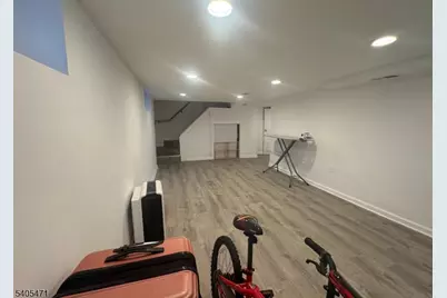 835 Dixie Ln, Plainfield, NJ 07062 - Photo 30