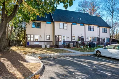 32 Washington Avenue, North Plainfield, NJ 07060 - Photo 6