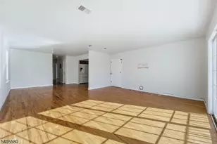 303-305 W Runyon St, Newark, NJ 07108 - Photo 4