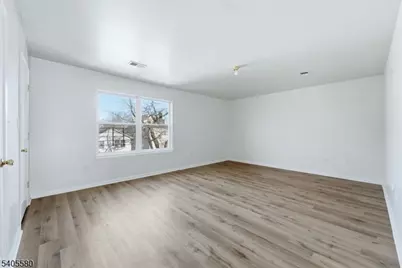 303-305 W Runyon St, Newark, NJ 07108 - Photo 18