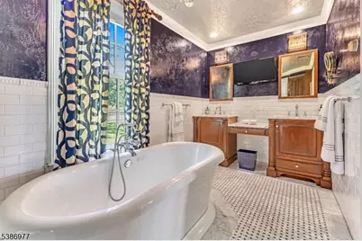 65 S Mountain Ave, Montclair, NJ 07042 - Photo 22