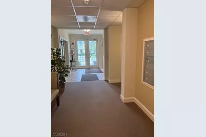 6006 Brookfield Glen Dr #1, White Township, NJ 07823 - Photo 2