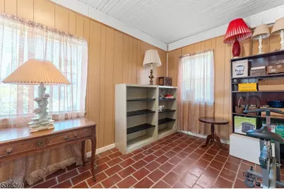 78 Girard Pl, Newark, NJ 07108 - Photo 8