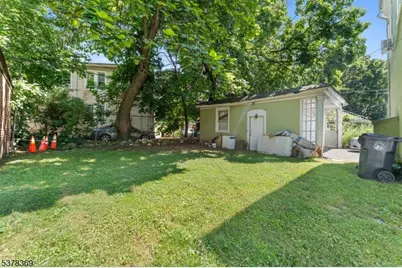 78 Girard Pl, Newark, NJ 07108 - Photo 34