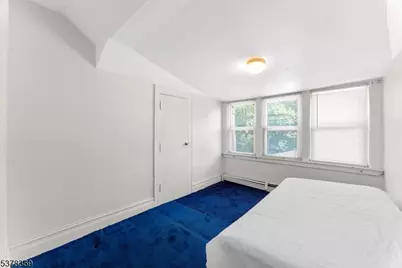 78 Girard Pl, Newark, NJ 07108 - Photo 24