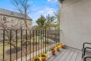 511 Brittany Dr, Wayne, NJ 07470 - Photo 18