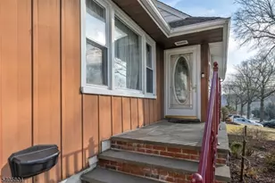 17 Porter Rd, West Orange Township, NJ 07052 - Photo 4