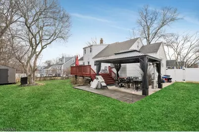 17 Porter Rd, West Orange Township, NJ 07052 - Photo 28