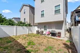 14 Spencer St, Elizabeth, NJ 07202 - Photo 34