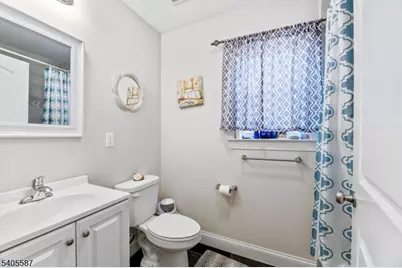 14 Spencer St, Elizabeth, NJ 07202 - Photo 24