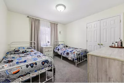 348 River Dr, Garfield, NJ 07026 - Photo 6