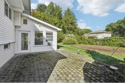 32 Augusta Dr, Wayne, NJ 07470 - Photo 44