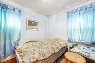 257 Floral Ln, Saddle Brook Township, NJ 07663 - Photo 16