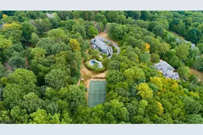 7 Beacon Hill Dr, Chester, NJ 07930 - Photo 16