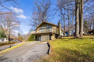 5 Deer Run Dr, High Bridge, NJ 08829 - Photo 1