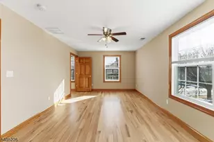 8 Kenvil Ave, Roxbury Township, NJ 07876 - Photo 10