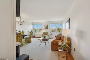 926 Bloomfield Ave, Glen Ridge Boro Twp., NJ 07028 - Photo 10