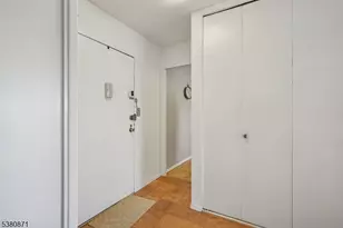 926 Bloomfield Ave, Glen Ridge Boro Twp., NJ 07028 - Photo 6