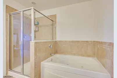 9 Swing Bridge Ln, South Bound Brook Boro, NJ 08880 - Photo 26