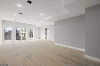 512 S 15th St, Newark, NJ 07103 - Photo 12