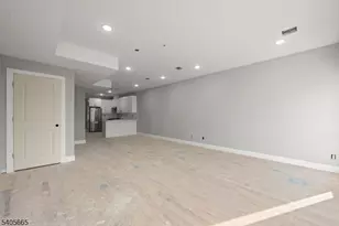 512 S 15th St, Newark, NJ 07103 - Photo 10