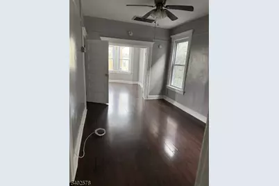 173 Wilkinson Ave, Jersey City, NJ 07305 - Photo 12