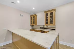 502 Tiffany Wy, Watchung, NJ 07069 - Photo 16