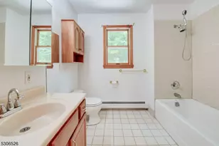 27 Cleveland Terrace, West Orange Township, NJ 07052 - Photo 16