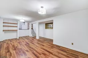 27 Cleveland Terrace, West Orange Township, NJ 07052 - Photo 18