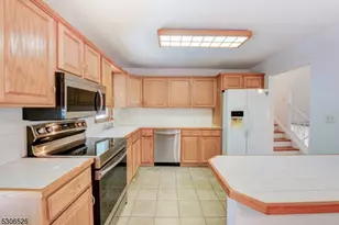 27 Cleveland Terrace, West Orange Township, NJ 07052 - Photo 8