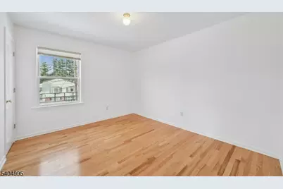 10 Maple Ave, West Orange Township, NJ 07052 - Photo 22