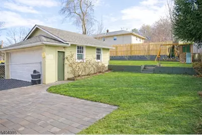 10 Maple Ave, West Orange Township, NJ 07052 - Photo 34