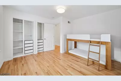 10 Maple Ave, West Orange Township, NJ 07052 - Photo 16