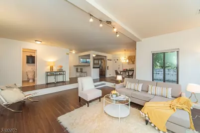 105 River Rd #C1, Nutley Twp., NJ 07110 - Photo 2