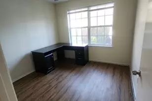 1301 Plymouth Rd, North Brunswick Township, NJ 08902 - Photo 10