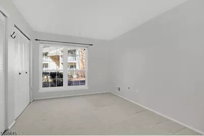 51 Crabapple Ln, Franklin Township, NJ 08823 - Photo 18