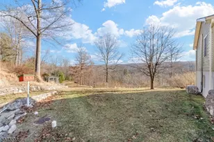 21 Mountaintop Rd, Montague, NJ 07827 - Photo 4