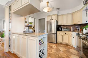 437 Durling Rd, Union Township, NJ 07083 - Photo 14