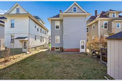 18 E 2nd St, Clifton, NJ 07011 - Photo 48