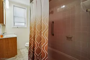 18 E 2nd St, Clifton, NJ 07011 - Photo 18