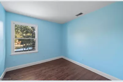 136 Haroldson Pl, Pompton Lakes, NJ 07442 - Photo 22