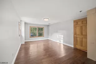 136 Haroldson Pl, Pompton Lakes, NJ 07442 - Photo 14