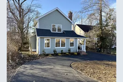 585 Plainfield Ave, Berkeley Heights Township, NJ 07922 - Photo 2