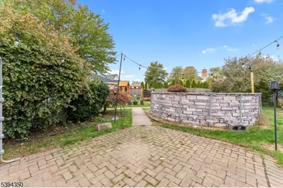 111 E 10th St, Linden, NJ 07036 - Photo 34