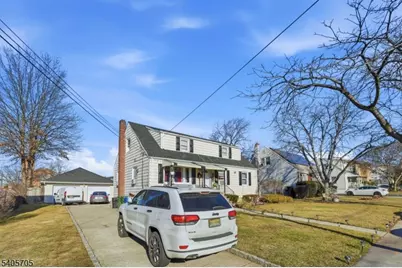 111 E 10th St, Linden, NJ 07036 - Photo 2