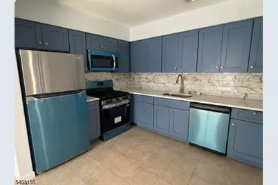 1057 Bond St, Elizabeth, NJ 07201 - Photo 6